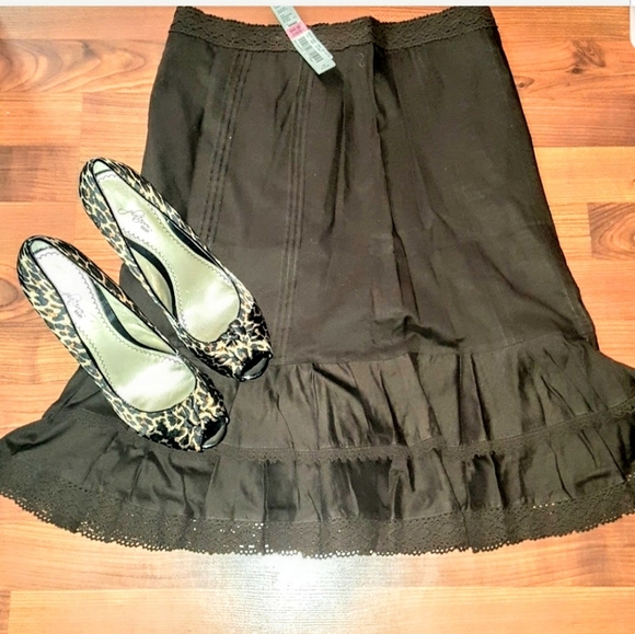 Antonio Melani Chocolate brown peasant skirt - Picture 2 of 7